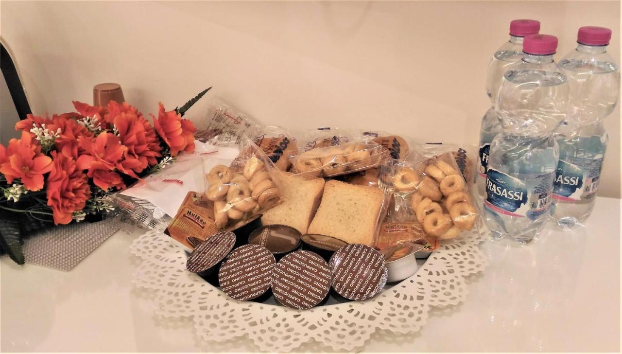 Central Domus Matera B&B Екстер'єр фото