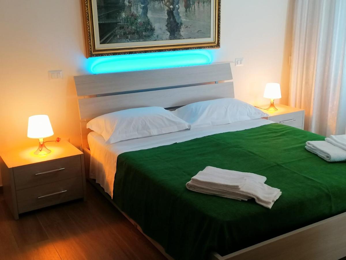 Central Domus Matera B&B Екстер'єр фото