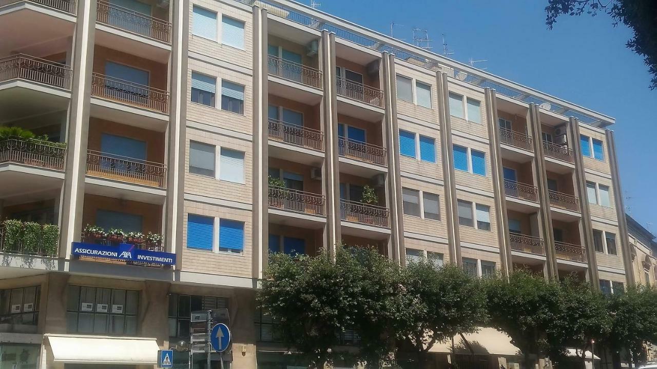 Central Domus Matera B&B Екстер'єр фото